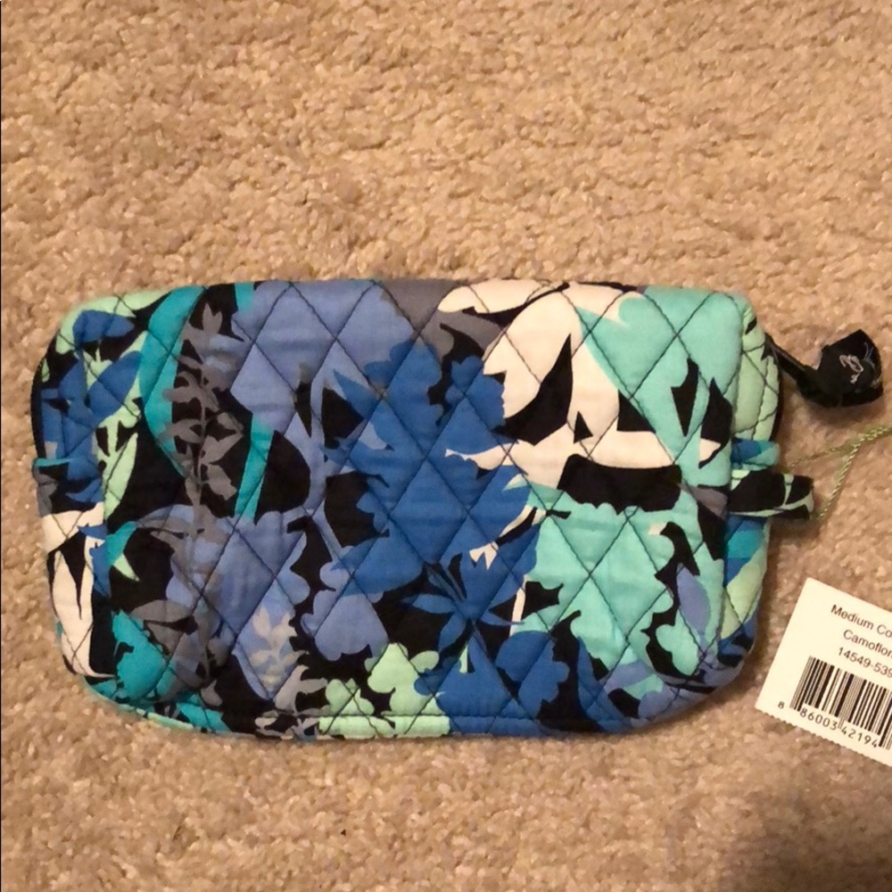 Vera Bradley cosmetic case